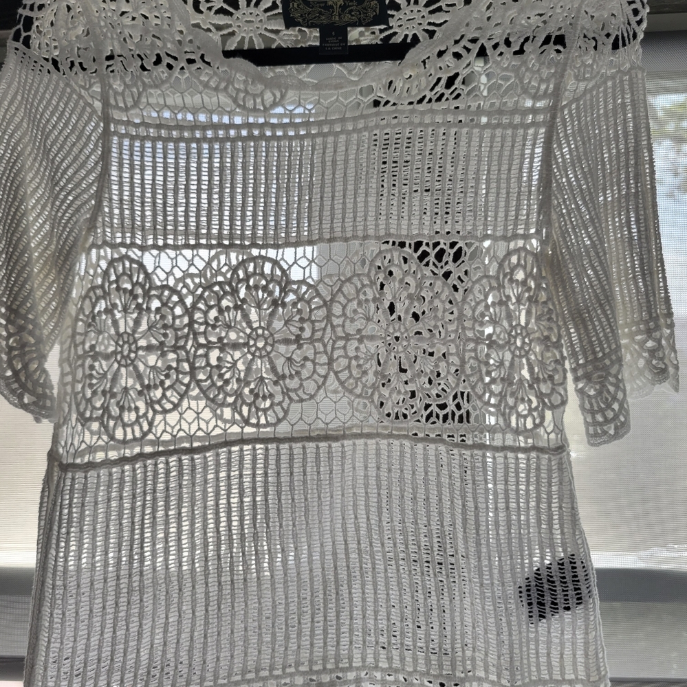 White crochet short sleeve Top
